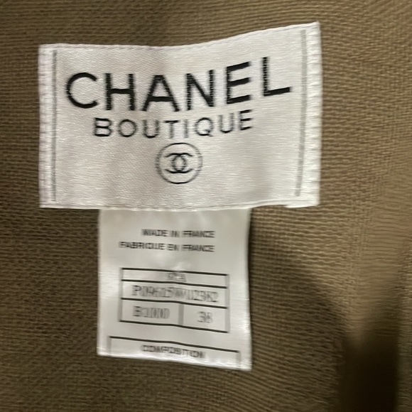Chanel Fur vest - Picture 14 of 15
